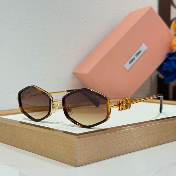 Picture of Miu Miu Sunglasses _SKUfw79615640fw